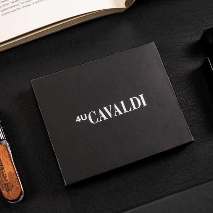 Natūralios odos piniginė Cavaldi