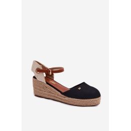 Juodos espadrilės basutės ant platformos Wrangler