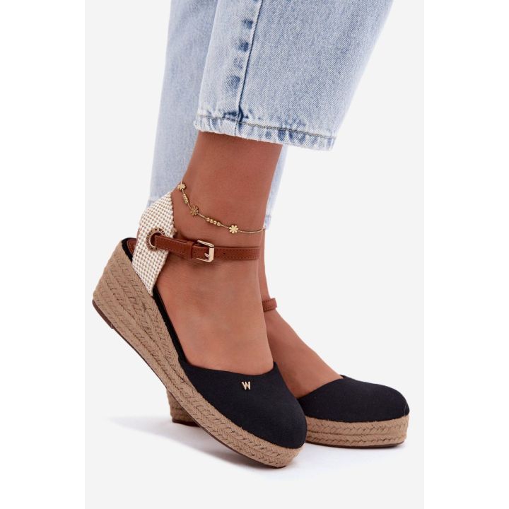 Juodos espadrilės basutės ant platformos Wrangler