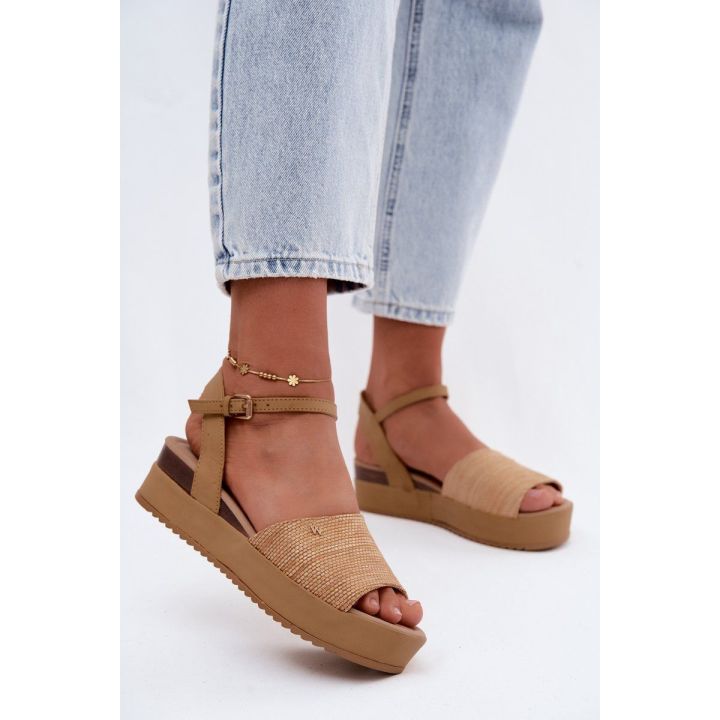 Moteriškos basutės ant platformos Wrangler