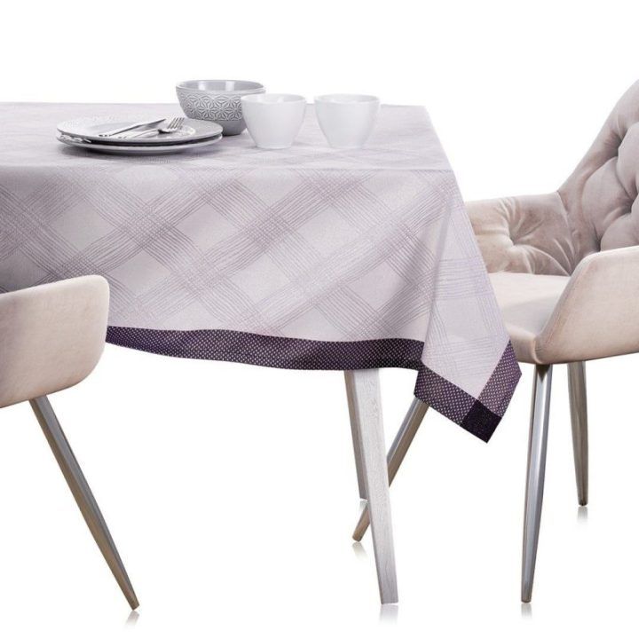 Violetinė staltiesė 30 x 120 cm AH Milluza