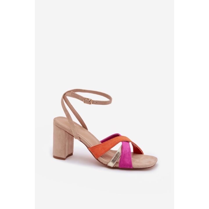 Moteriški sandalai su 8,5 cm pakulne 36–41