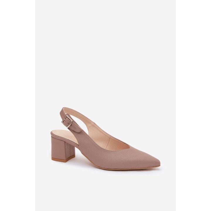 Smėlio spalvos basutės su kulnu Step in style