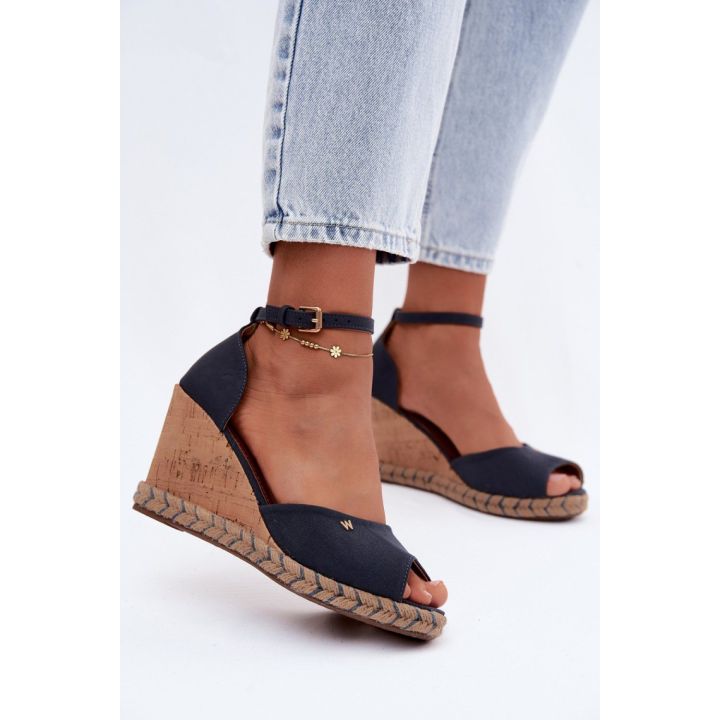 Tamsiai mėlynos basutės su kulnu Step in style