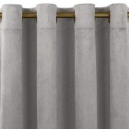Užuolaidos 135×300 iš aksomo pilkos VELVET