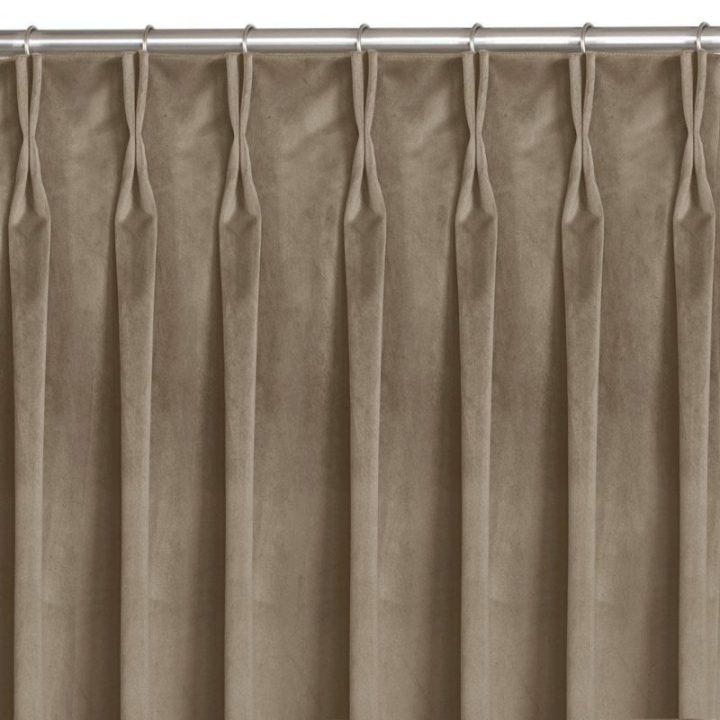 Užuolaidos 135×270 cm smėlio spalvos VELVET FLEX