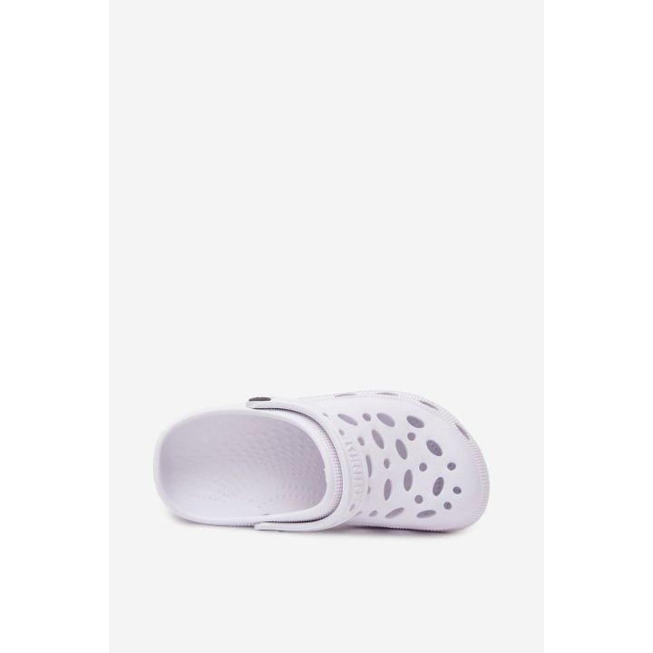 Moteriškos putplasčio klumpės, baltos