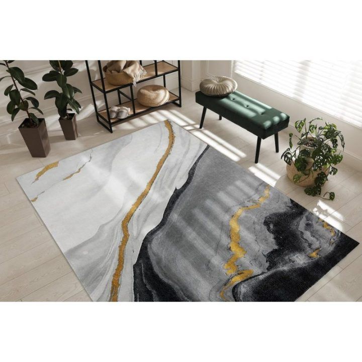 Kilimas 160 × 220 cm, juodos ir auksinės spalvų ESTEMA