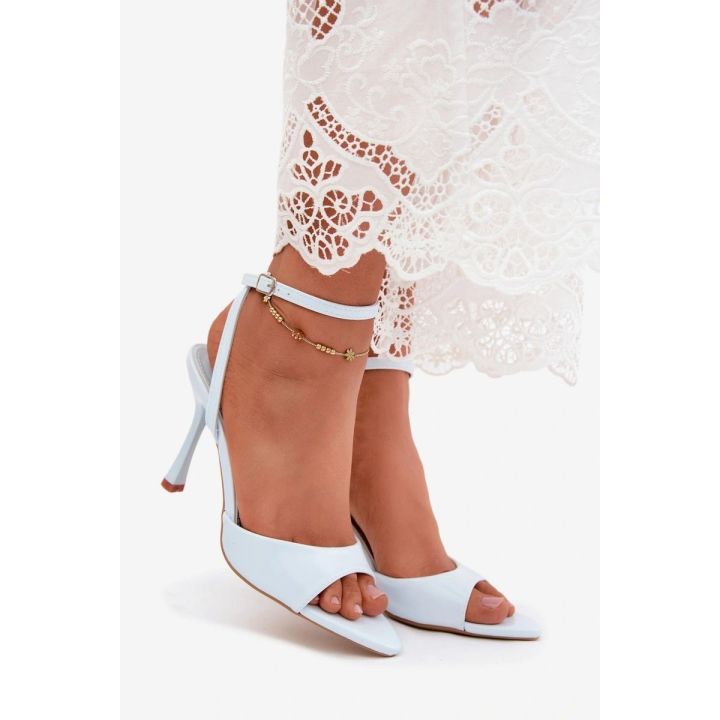Mėlynos basutės su kulnu Step in style