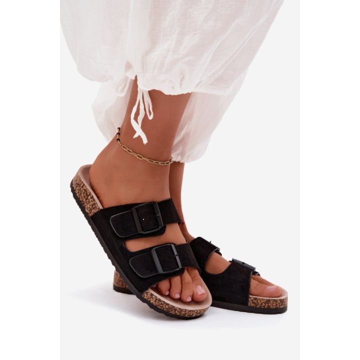 Juodos basutės su reguliuojamomis sagtimis Step in style