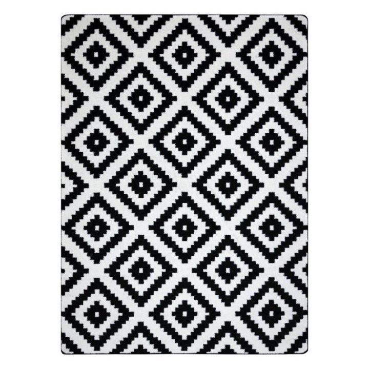 Kilimas geometrinio rašto juodos ir kreminės spalvos 120x170 cm