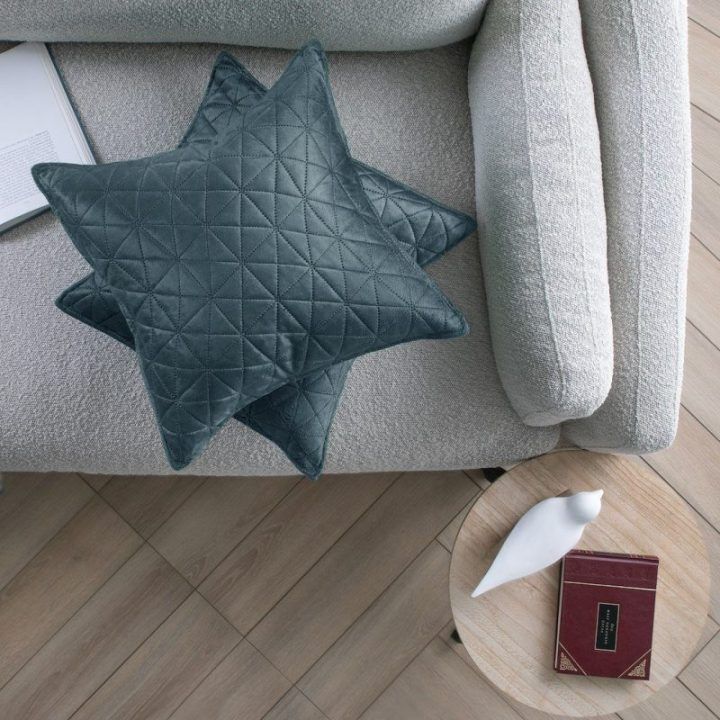 Dekoratyvinis pagalvės užvalkalas 45×45 cm grafito spalvos Restilo
