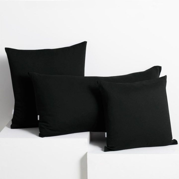 Užvalkalas 40×200 cm juodas CHP