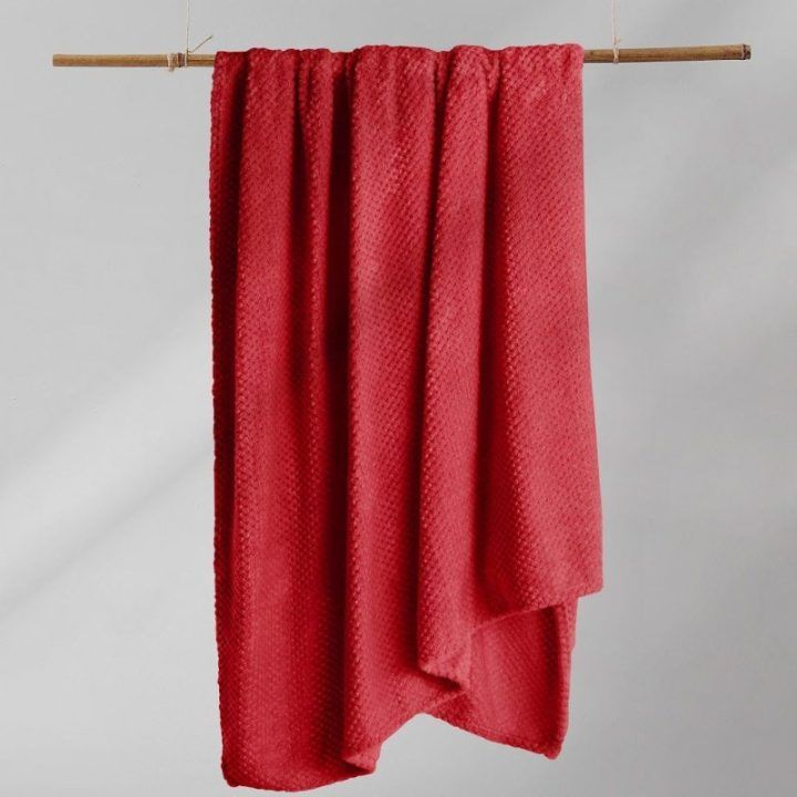 Raudonas pledas Henry 220x240 cm