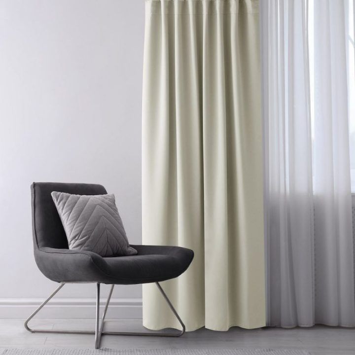 Kreminė užuolaida su klostėmis AmeliaHome 140 × 260 cm