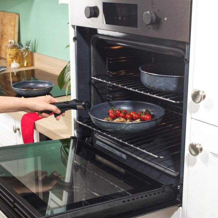 Russell Hobbs Nightfall Stone 4 dalių Smart Clip keptuvių rinkinys
