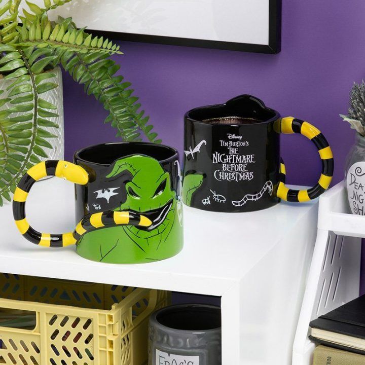 Paladone Oogie Boogie puodelis, šviečiantis tamsoje, 300 ml