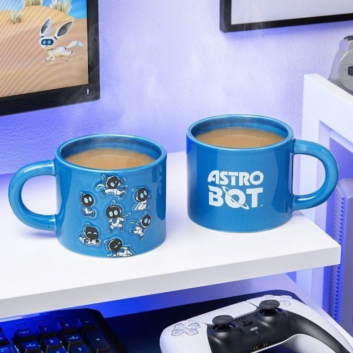 Paladone Astro Bot reljefinis puodelis 400 ml