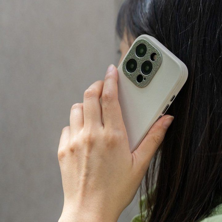 Dėklas iPhone 15 Pro Max Moshi Napa, Eggnog White