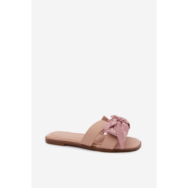 Smėlio spalvos basutės su kaspinu Step in style