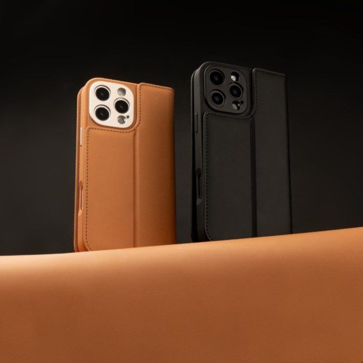 Moshi Overture MagSafe atverčiamas dėklas iPhone 16 Pro, rudas