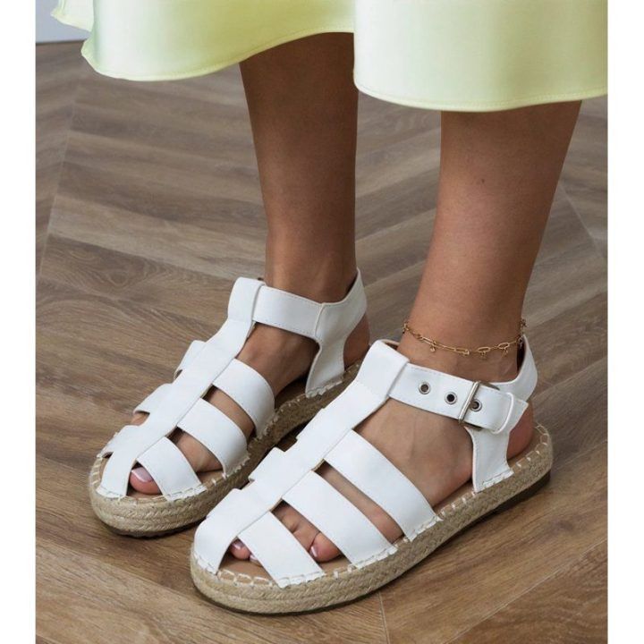 Moteriškos baltos uždaros espadrilės Kleona