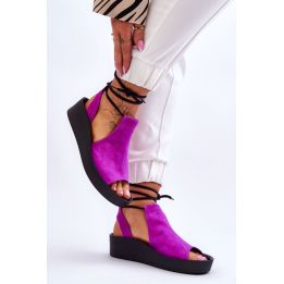 Fuksijos spalvos platforminės basutės su kulnu Step in style