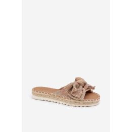 Platforminės basutės su kaspinu Step in style