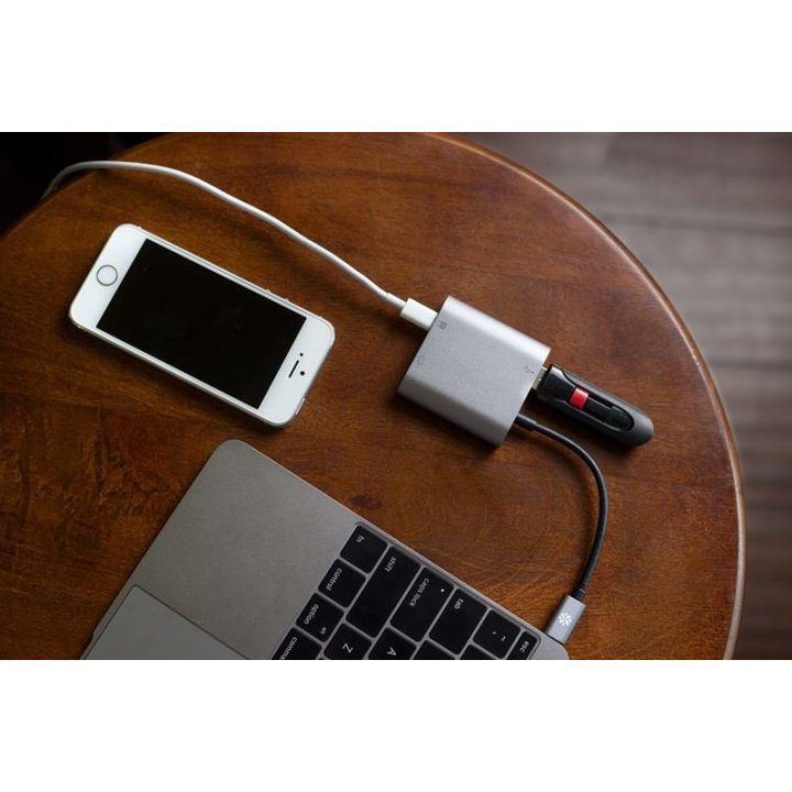 Kanex USB-C VGA adapteris su 60 W įkrovimu