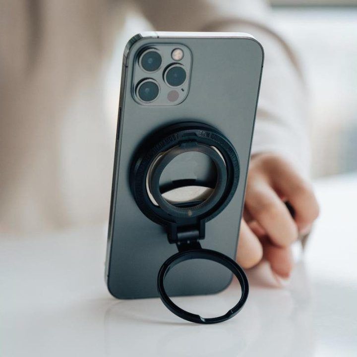MagLoop telefono žiedas ir butelių atidarytuvas iPhone, juodas