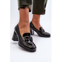 Juodi aukštakulniai bateliai su sagtimi Step in style