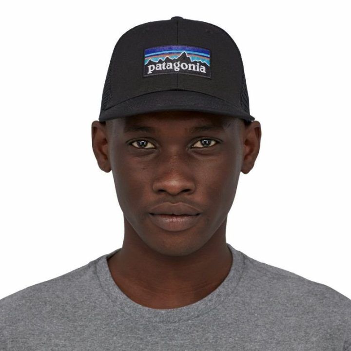 Patagonia Logo Trucker kepurė su snapeliu, juoda
