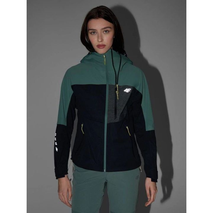 Moteriška softshell striukė 4F PRO NeoDry 10000, juoda ir žalsva