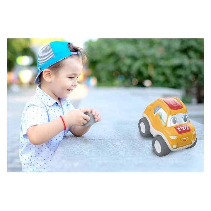 Vaikiškas kalbantis triukų automobilis 50936 Clementoni