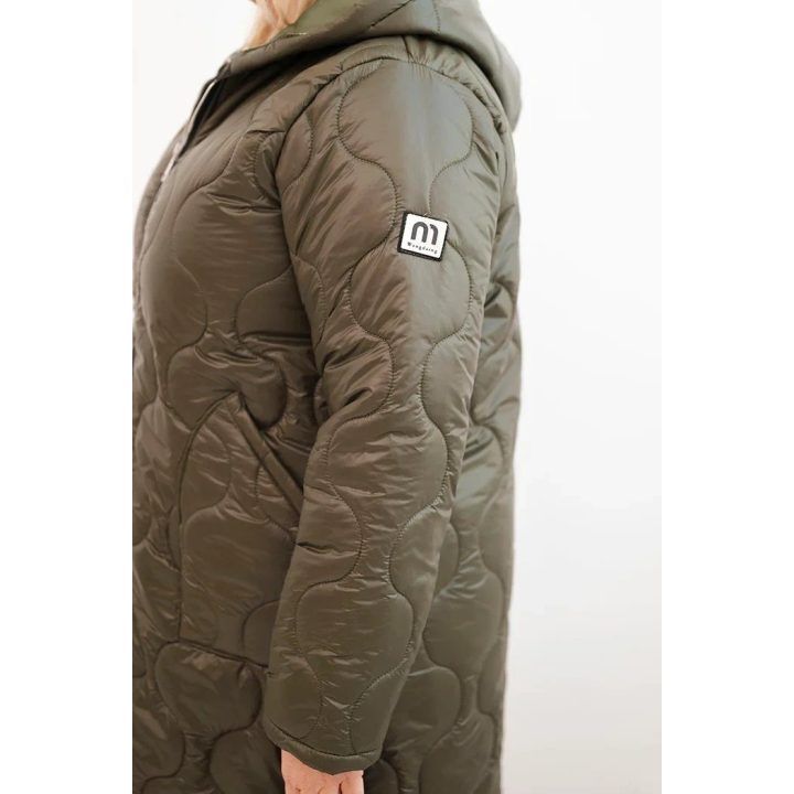 Moteriška Plus Size žieminė dygsniuota striukė su gobtuvu, chaki spalvos
