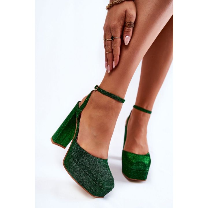 Žalios blizgios basutės su kulnu Step in style