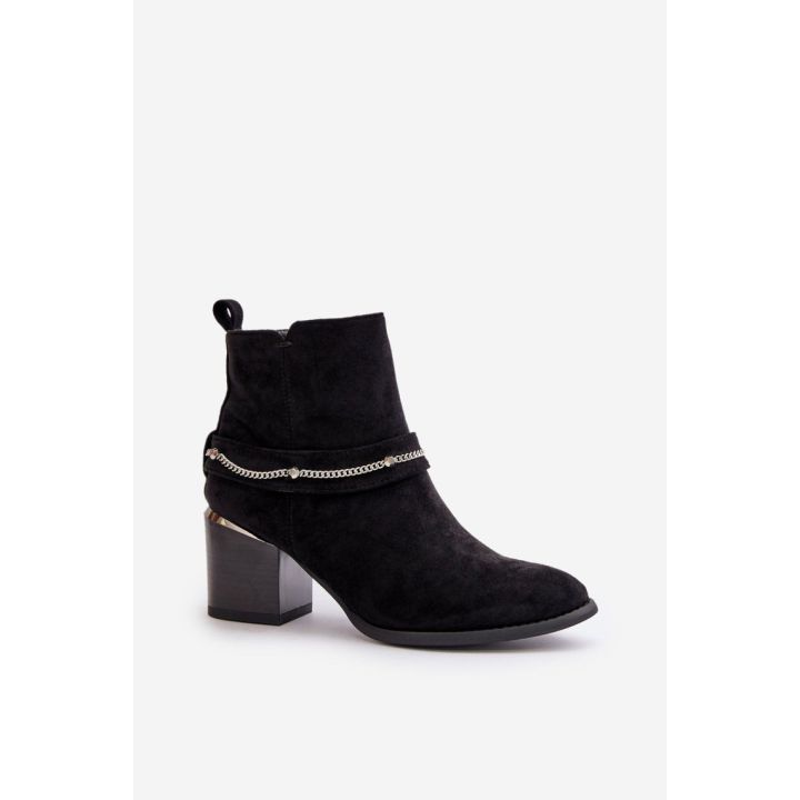 Juodi aulinukai su kulnu ir grandinėle Step in style