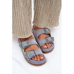 Moteriškos basutės su sagtimis Step in style