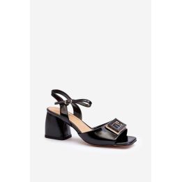 Juodos basutės su kulnu Step in style