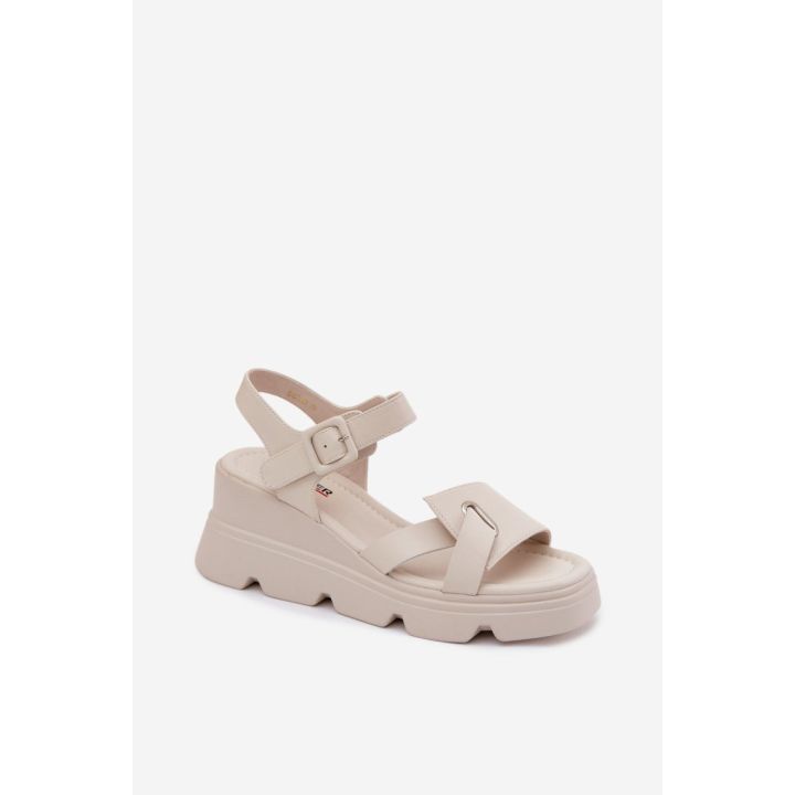 Kreminės basutės su platforma Step in style