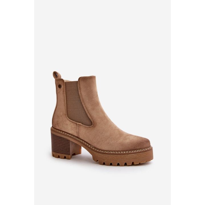 Smėlio spalvos aulinukai su kulnu Step in style