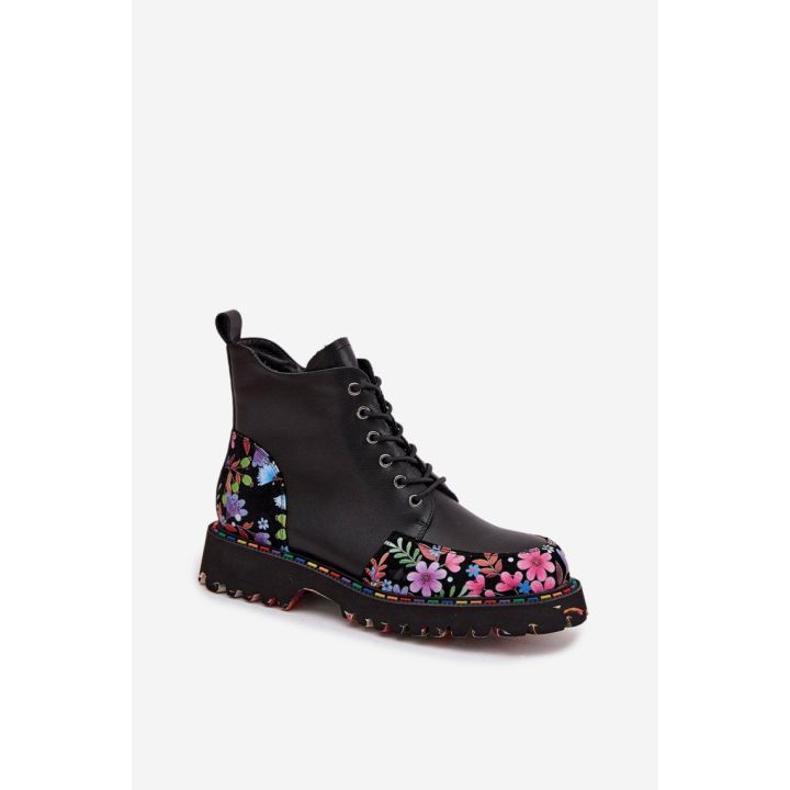 Aulinukai su gėlėtu raštu Step in style