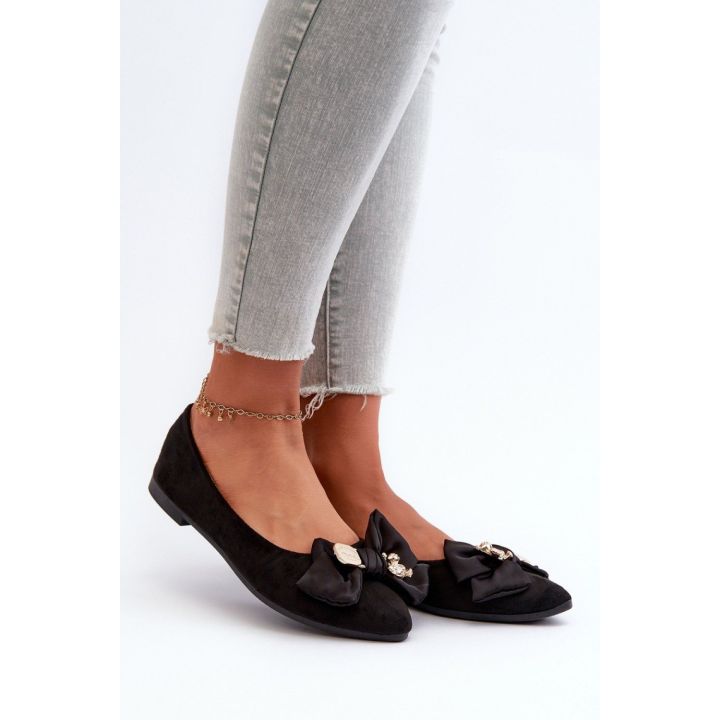 Juodos balerinos su dekoratyviniu kaspinu Step in style