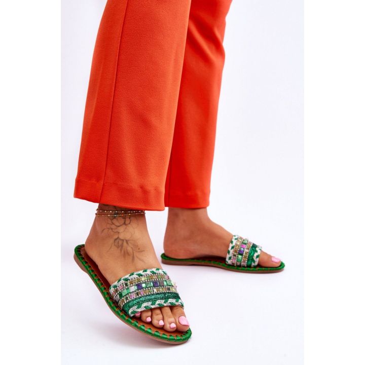 Dekoruotos moteriškos basutės Step in style