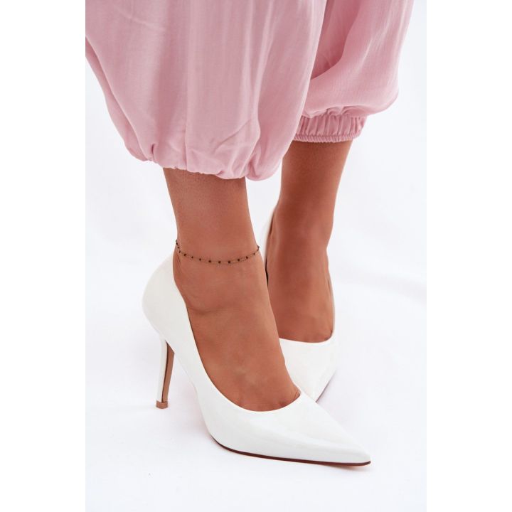 Balti aukštakulniai bateliai Step in style