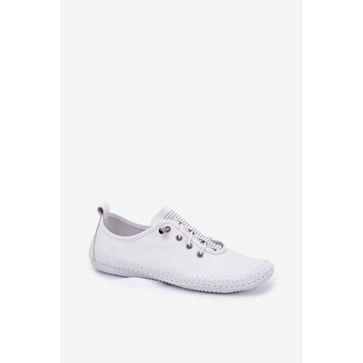Balti moteriški pusbačiai Step in style