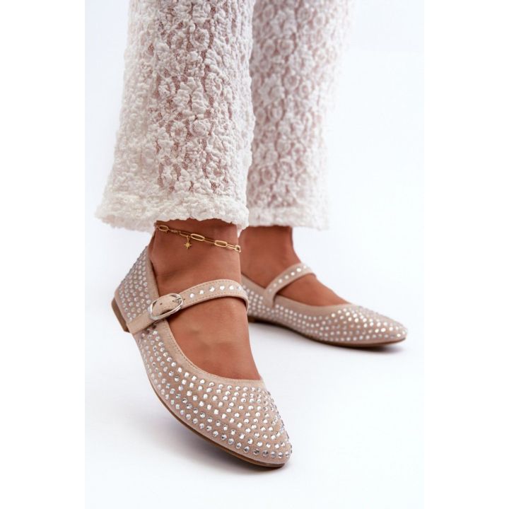 Balerinos su blizgiomis detalėmis Step in style