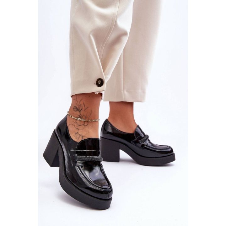 Juodi aulinukai su storu kulnu Step in style