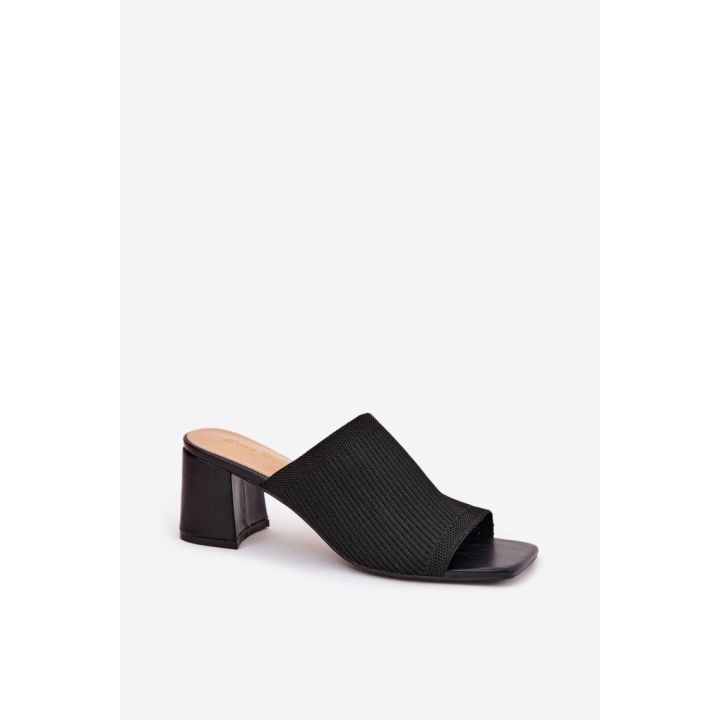 Juodos basutės su kulnu Step in style