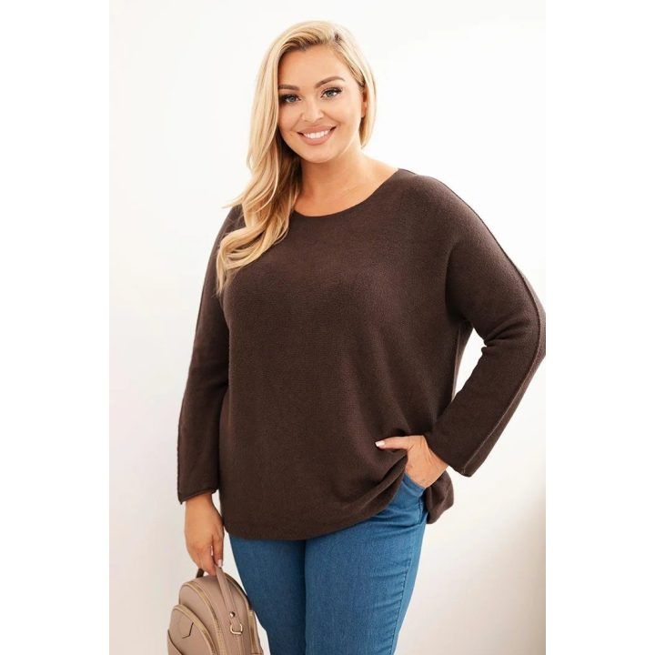 Moteriškas Plus Size megztinis su valtine iškirpte, rudos spalvos